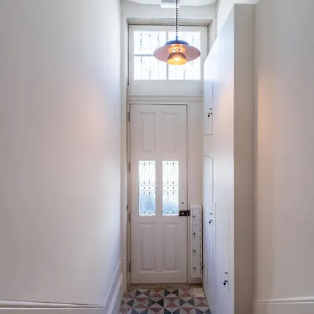 Apartment Host Wise - Modern Comfy Flat Porto