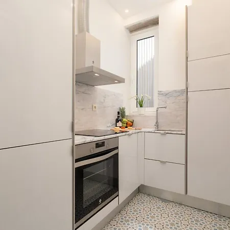 Host Wise - Modern Comfy Flat Apartment Porto