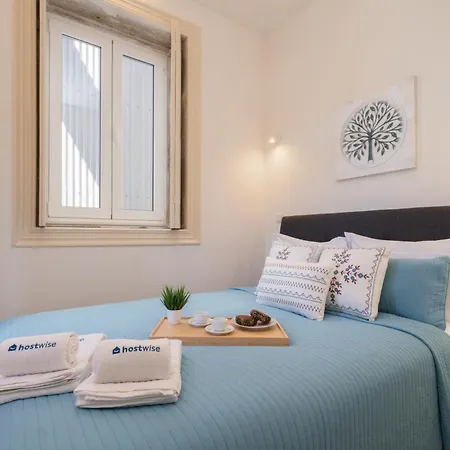 Host Wise - Modern Comfy Flat 波尔图